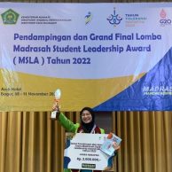 Nurul Hidayah Amirah Santriwati MA Pondok Pesantren Puteri Ummul Mukminin 'Aisyiyah Wilayah Sulsel berhasil meraih juara harapan tingkat nasional.