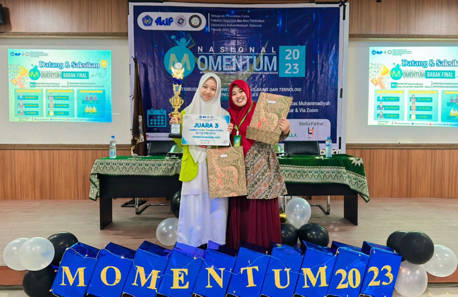 MTs Ummul Mukminin Juara 3 lomba Cepat Tangkas Fisika SMP pada Lomba Momentum Nasional 2023