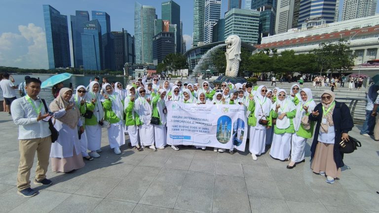 Rihlah Internasional Santriwati Ummul Mukminin ‘Aisyiyah Jelajahi Pendidikan dan Wisata di Singapura dan Malaysia